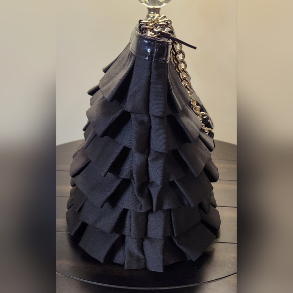 KATE SPADE Plisse Priti Ruffled Tote Patent Leather handles - Picture 9 of 16